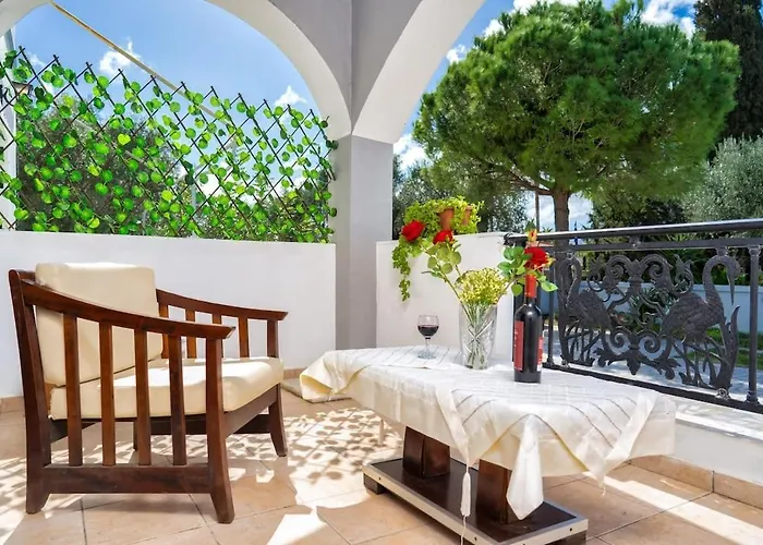 Zante's Azure Nest - Serene Summer Getaway